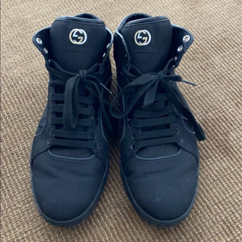 Gucci Men’s Interlocking G High Top Black Sneaker